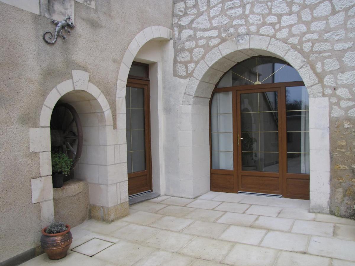 Le Manoir Des Roches Bed & Breakfast Bourré Exterior photo