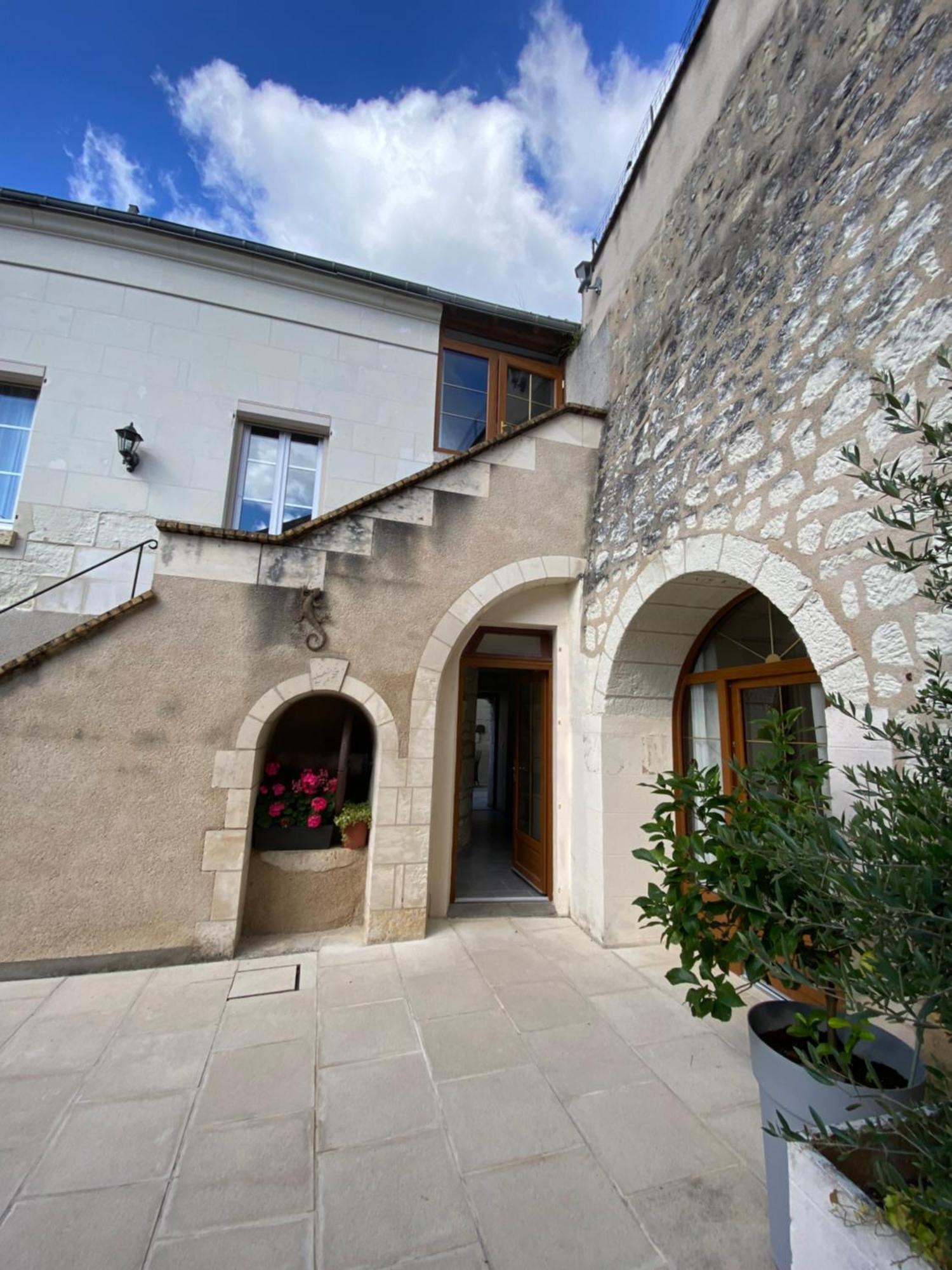 Le Manoir Des Roches Bed & Breakfast Bourré Exterior photo